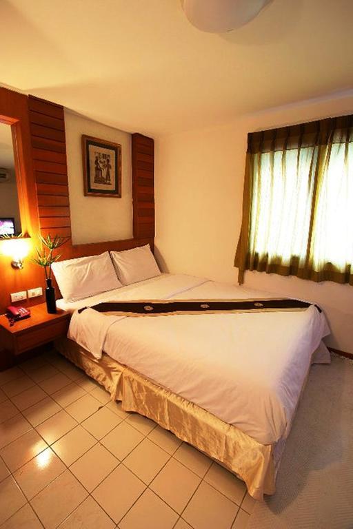 אפרטהוטל Phuket Pk Mansion מראה חיצוני תמונה