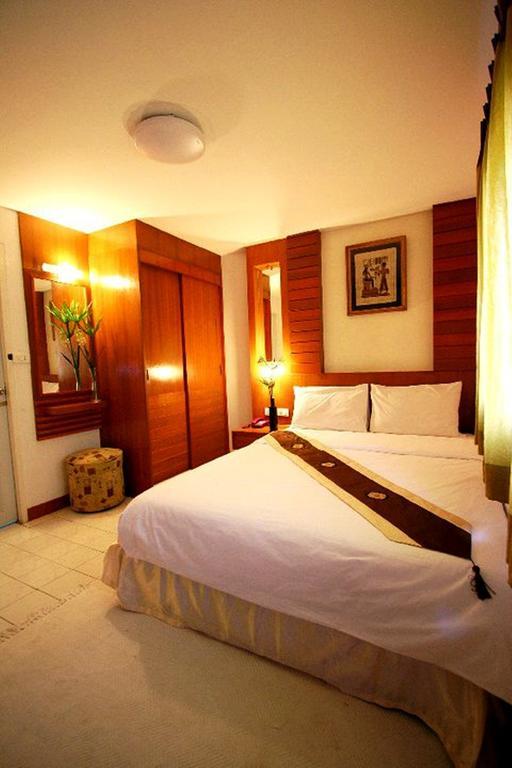 אפרטהוטל Phuket Pk Mansion מראה חיצוני תמונה